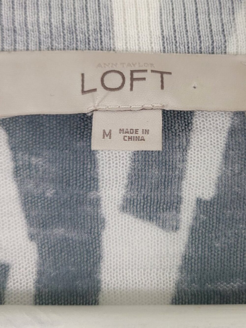 LOFT Patterned Top - Picture 3 of 7